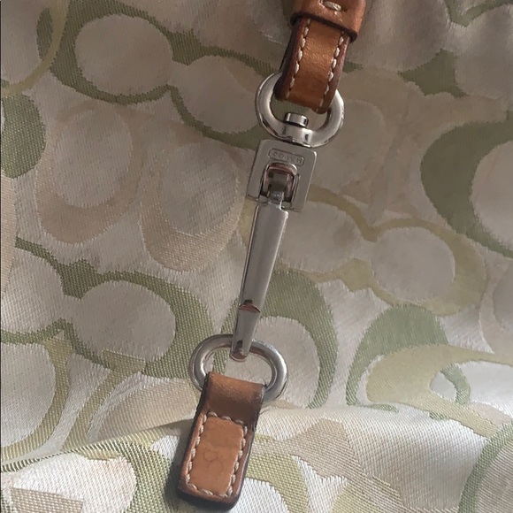 COPY - Coach Hampton Bag - Picture 2 of 4